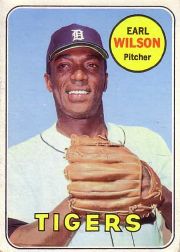 1969 Topps Baseball Cards      525     Earl Wilson
